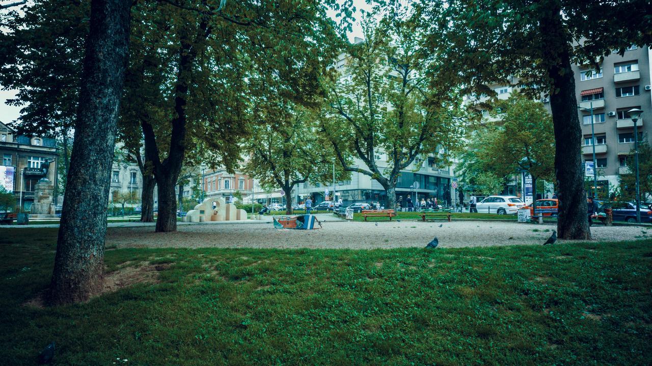 Supreme Palace Cube Belgrad Zewnętrze zdjęcie