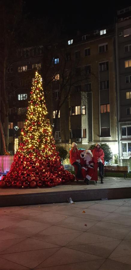 Supreme Palace Cube Belgrad Zewnętrze zdjęcie